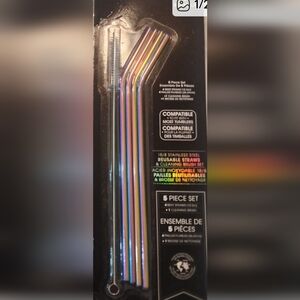 Manna Stainless Steel Straws, Set of Four With Cleaning Brush